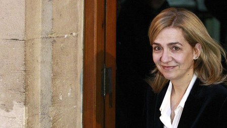 Cristina a la salida del juicio en Las Palmas. Foto: RTVE