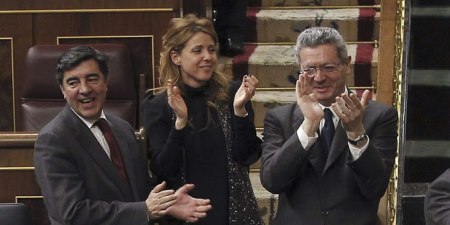 Gallardón aplaude la aprobación de la propuesta sobre la Ley del Aborto. Foto: CadenaSer