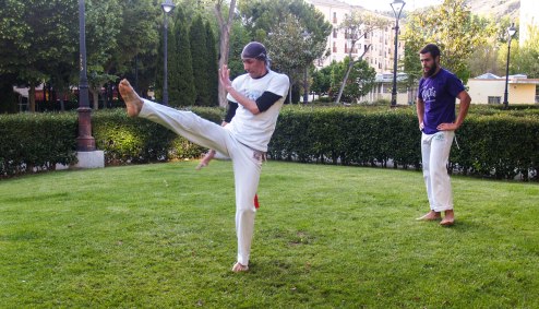 El Mestre explica los movimientos a Héctor